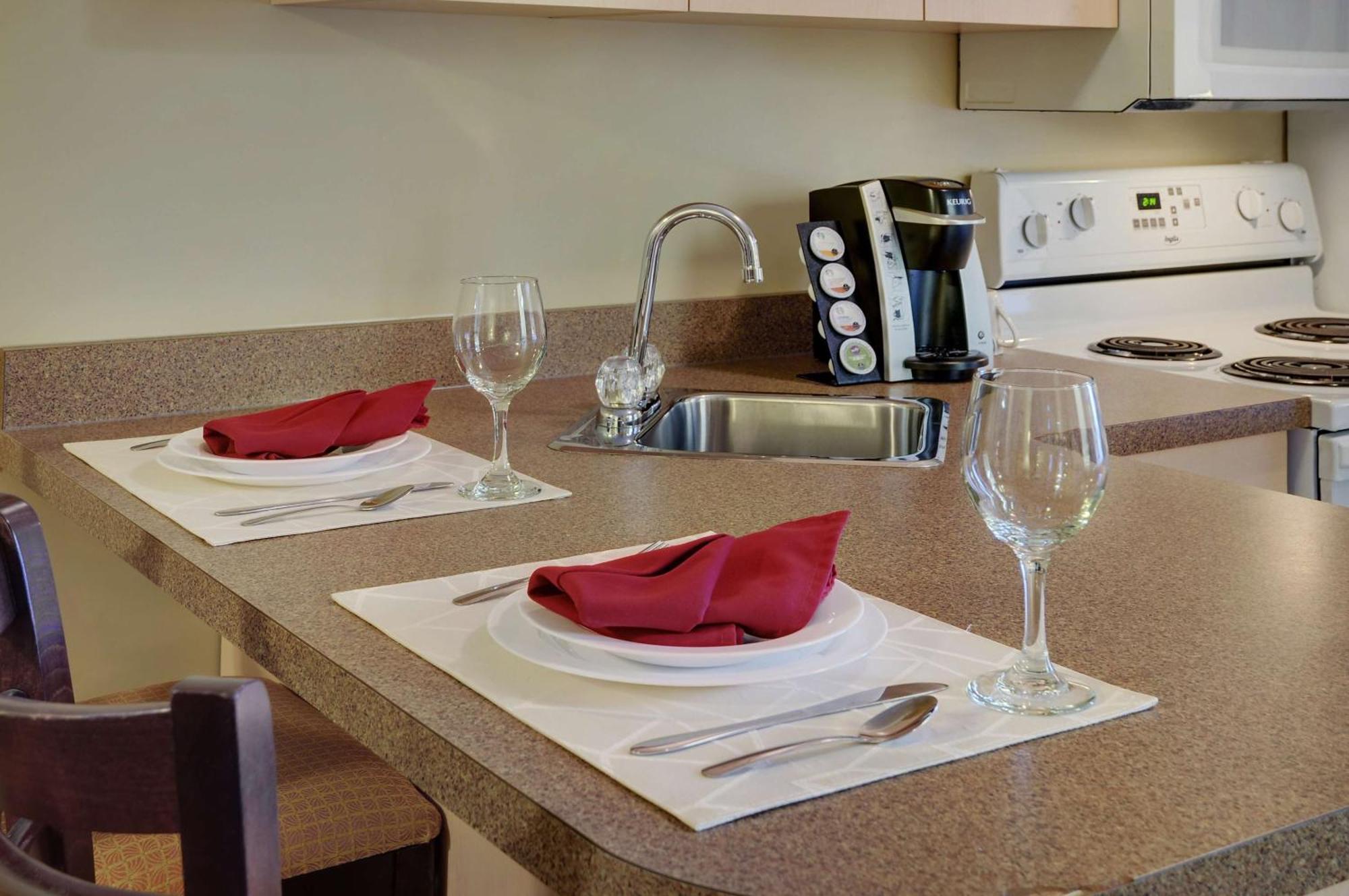 Coast Grimshaw Hotel & Suites Extérieur photo