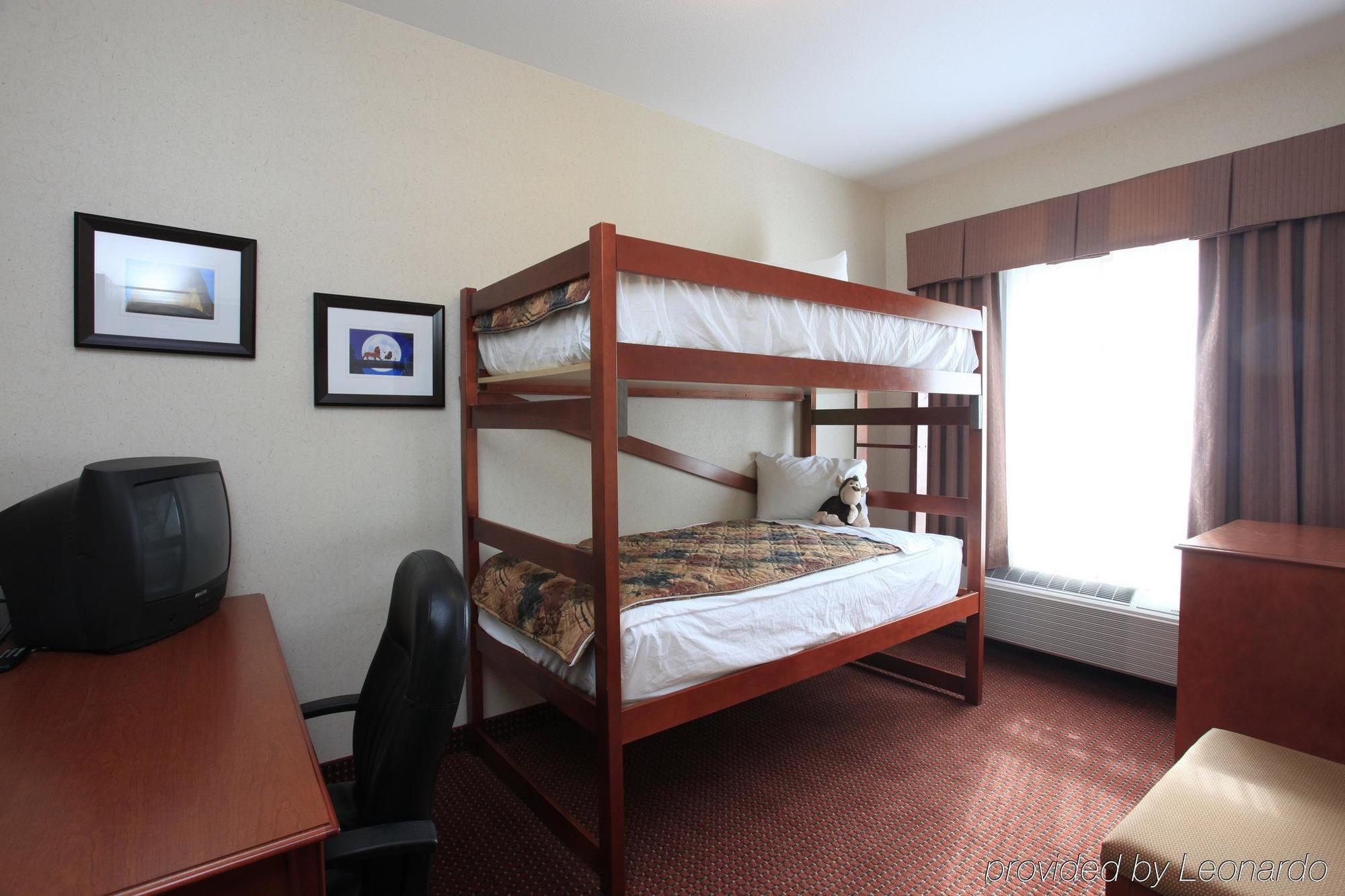 Coast Grimshaw Hotel & Suites Extérieur photo