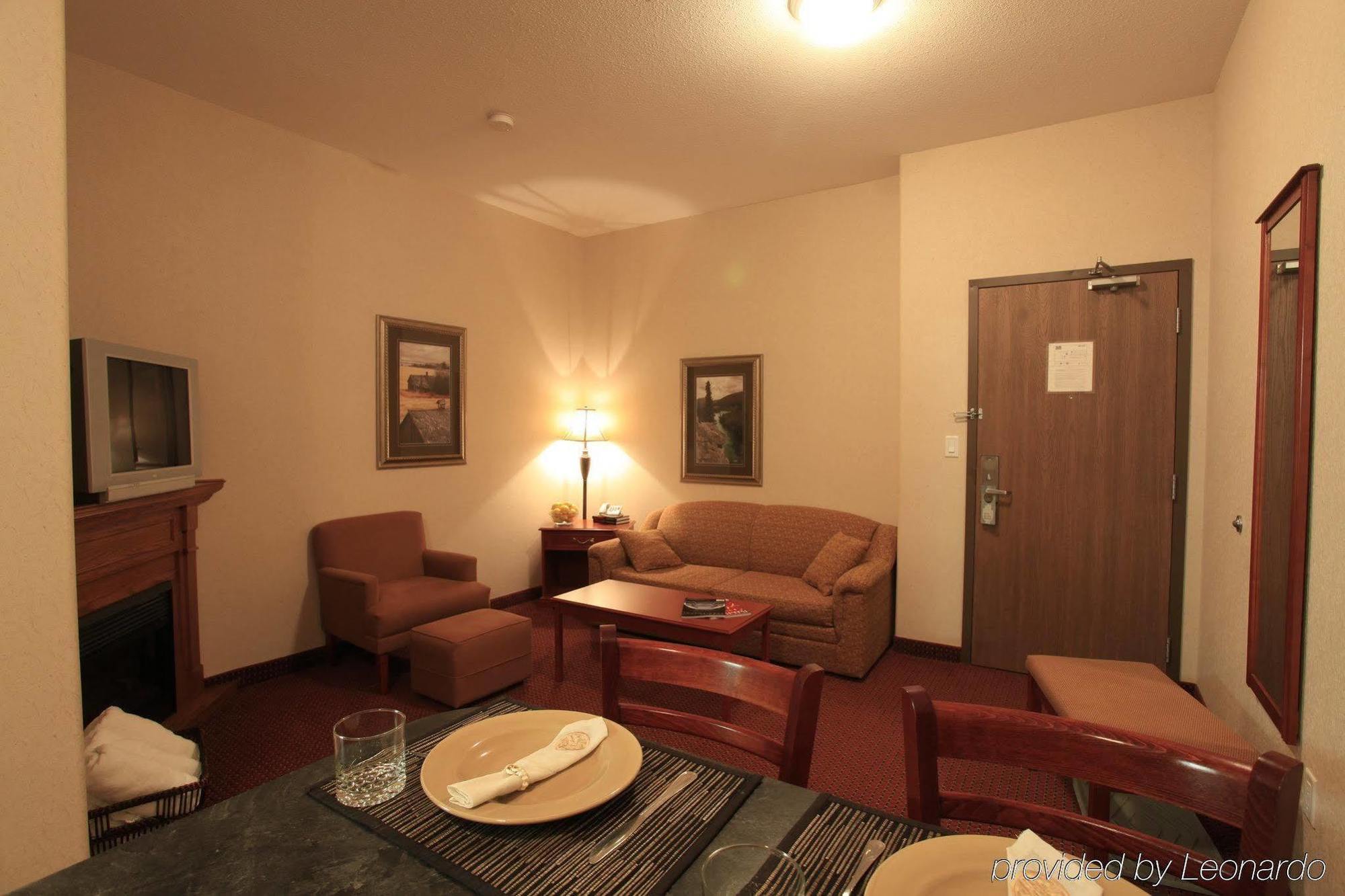 Coast Grimshaw Hotel & Suites Extérieur photo